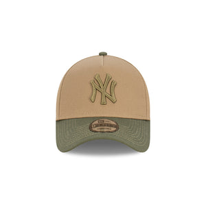 New York Yankees Surplus 9FORTY A-Frame MLB Snapback Hat