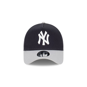 New York Yankees Two Tone 9-FORTY A-Frame MLB Snapback Hat