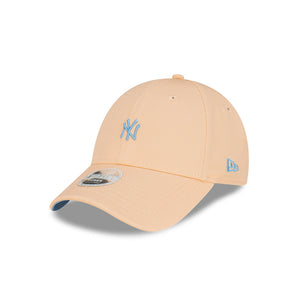 New York Yankees Ice Latte 9FORTY Womens MLB Strapback Hat