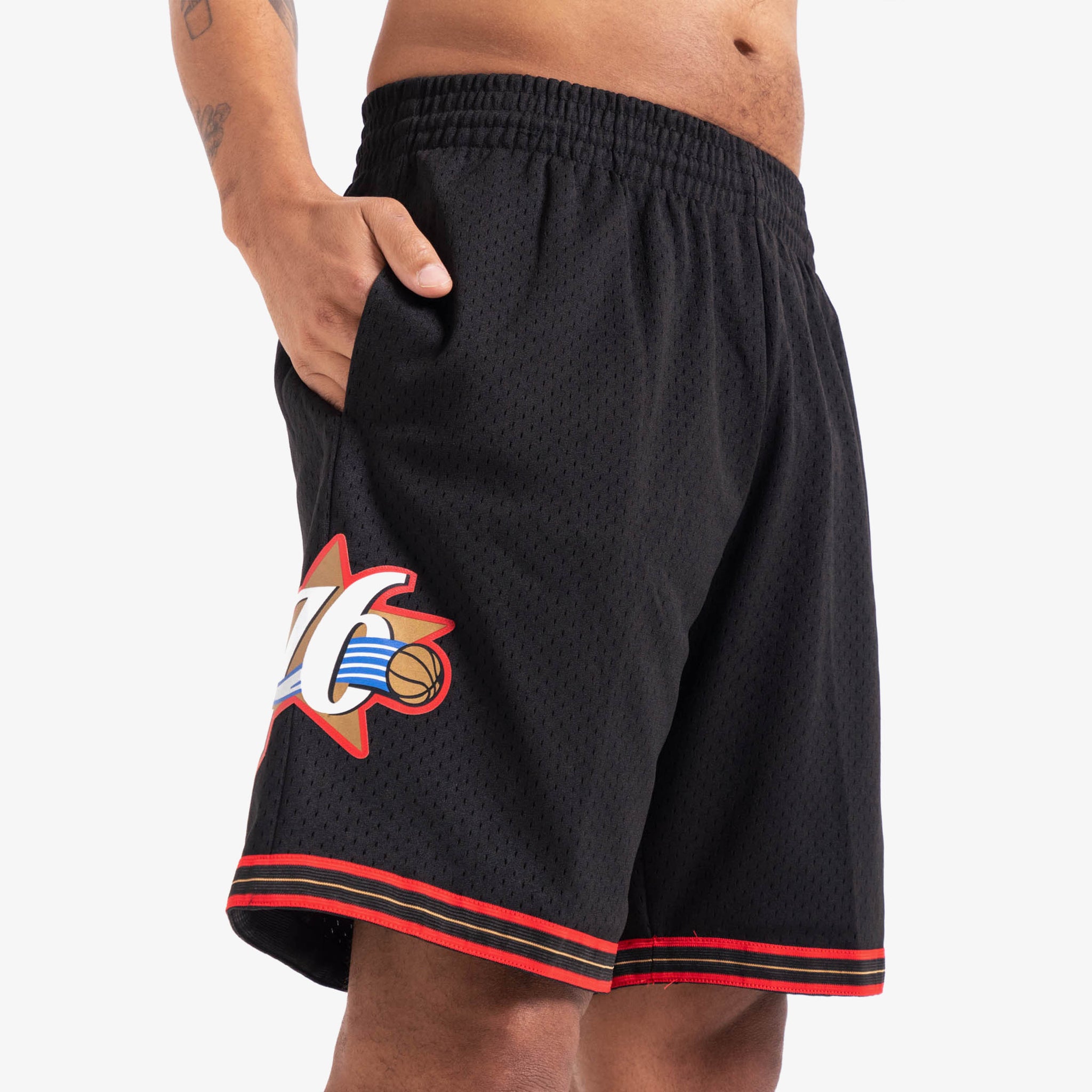 76ers black shorts