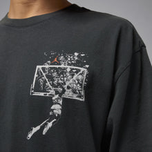 Load image into Gallery viewer, Jordan &#39;Shattered Backboard&#39; Brooklyn Oversized Black T-Shirt
