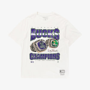 Milwaukee Bucks Vintage 2 Time NBA Champions T-shirt