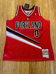 AUTOGRAPHED Damian Lillard Portland Trailblazers NBA Swingman Jersey
