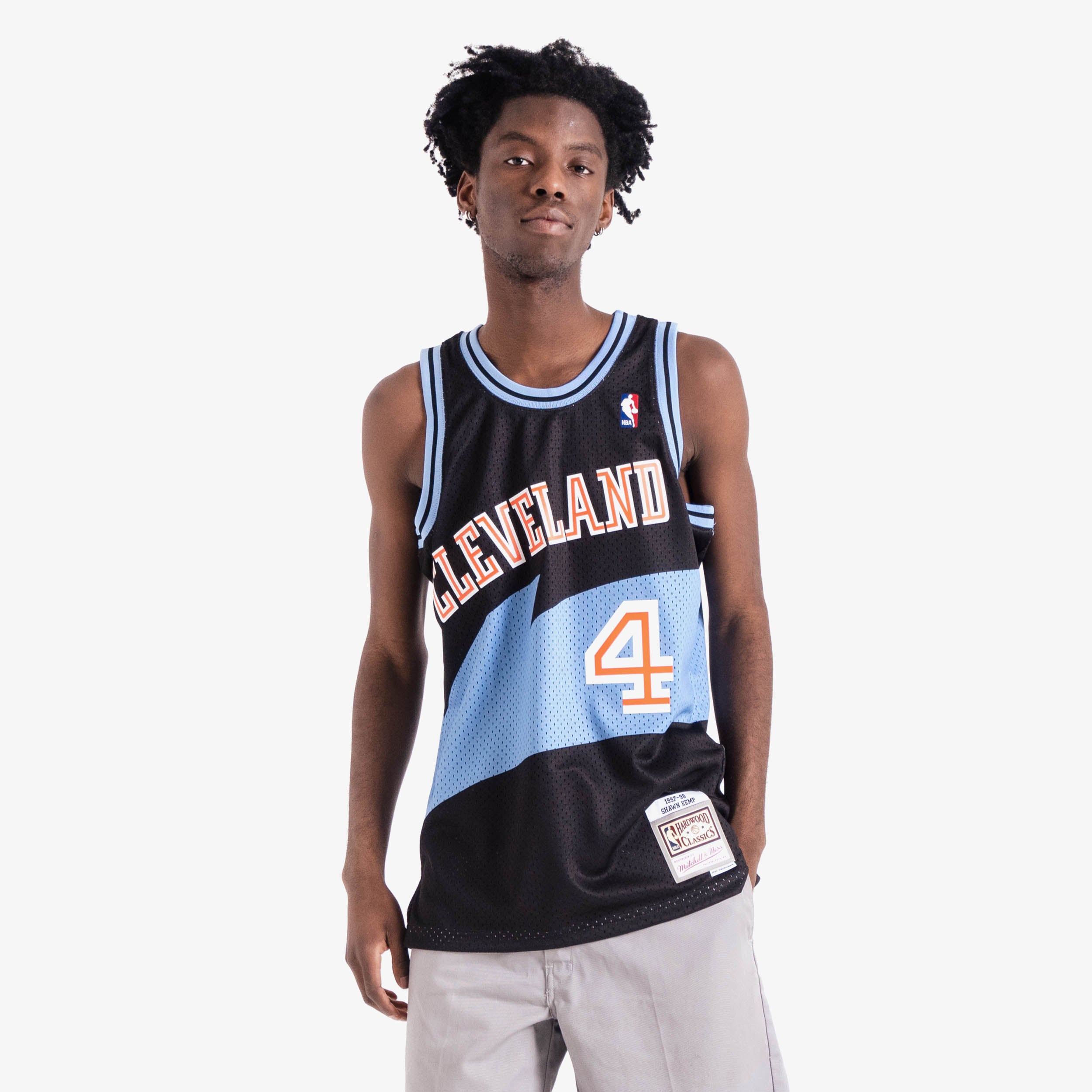 Cavaliers Throwback