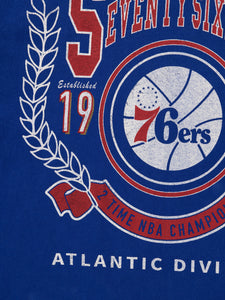Philadelphia 76ers Vintage Arch T-Shirt