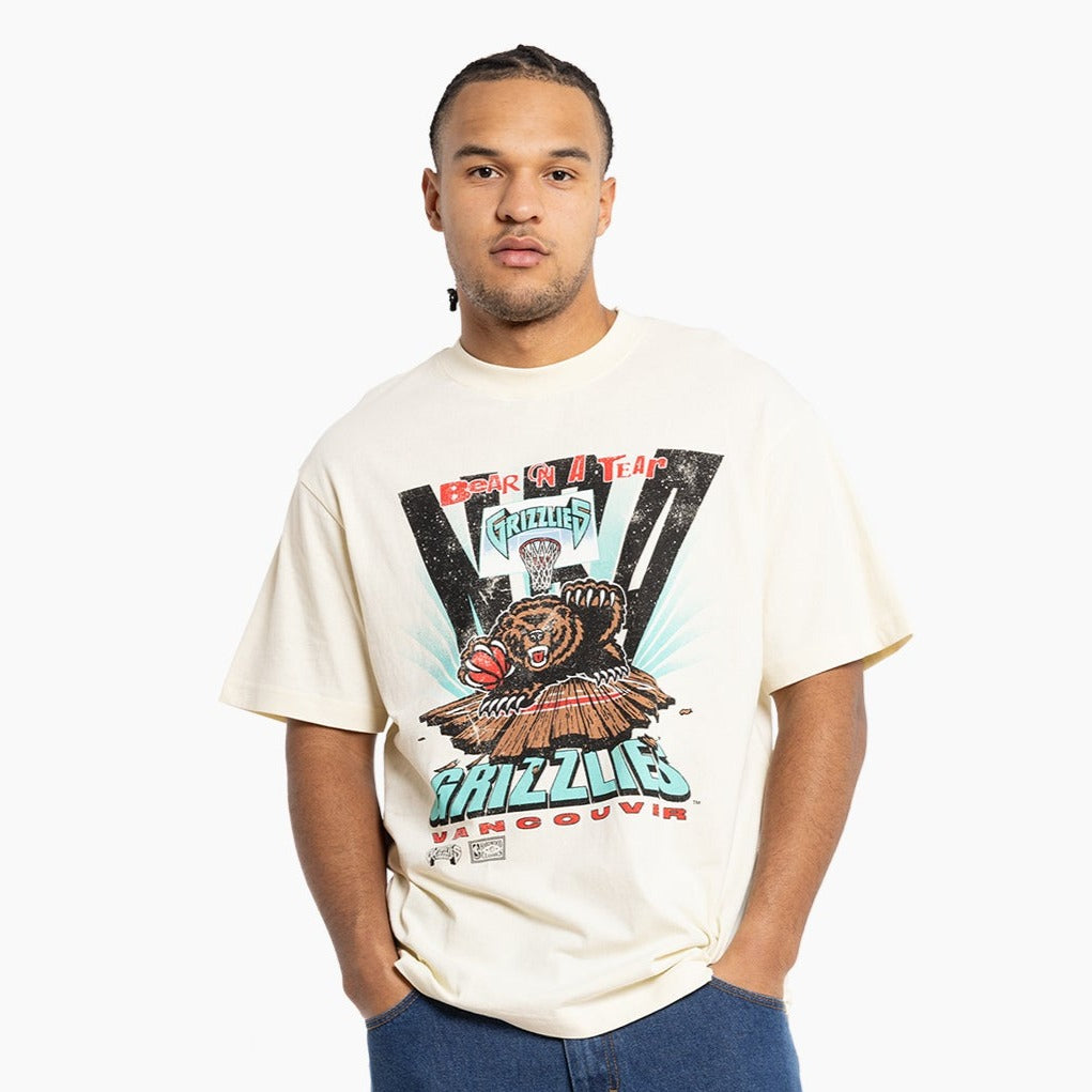 Vancouver Grizzlies Vintage Bear on a Tear NBA T-Shirt – Basketball Jersey  World
