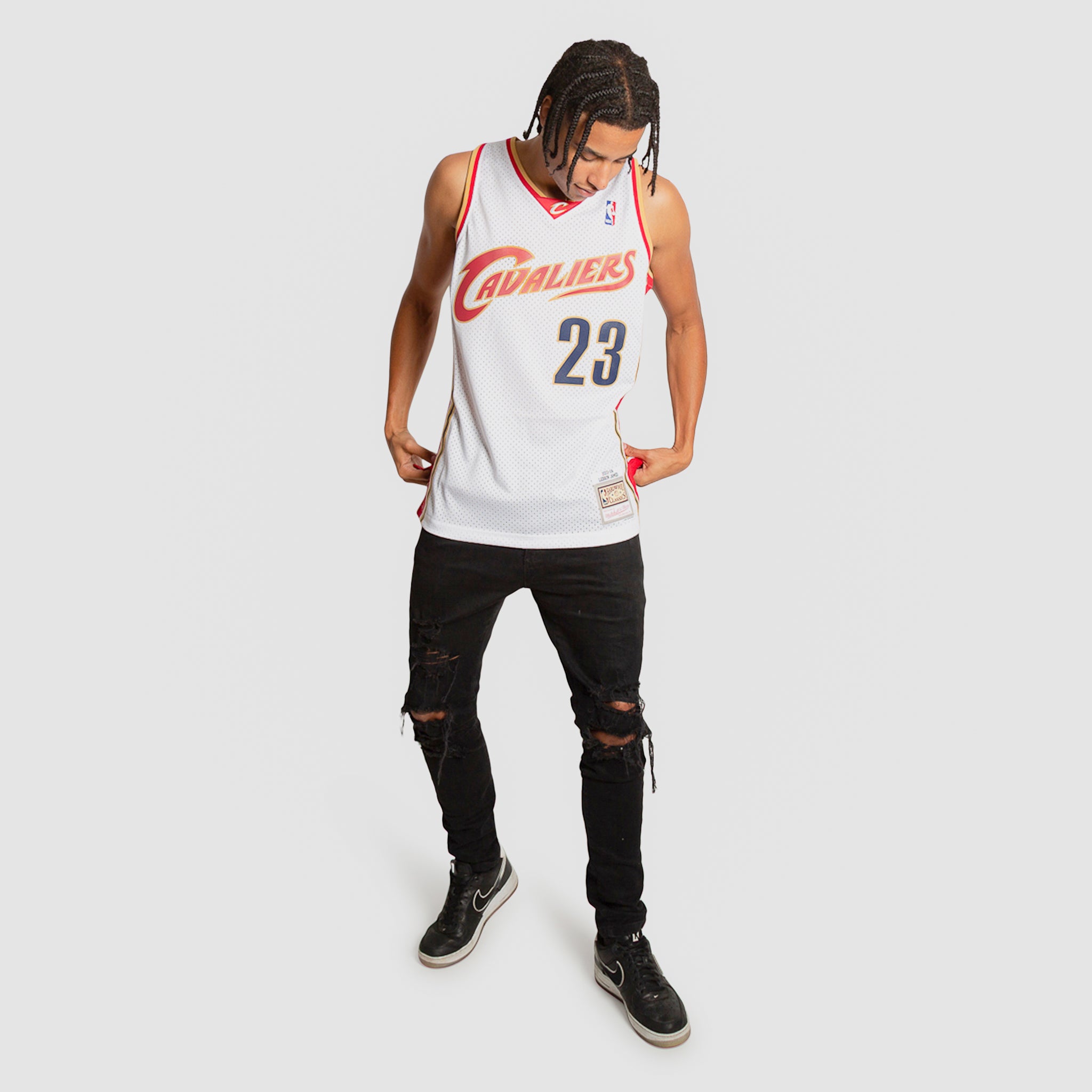 Mitchell & Ness Leborn James Cleveland Cavaliers Throwback Swingman Jersey