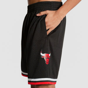 Chicago Bulls 1997-98 Hardwood Classics Throwback Swingman NBA Shorts