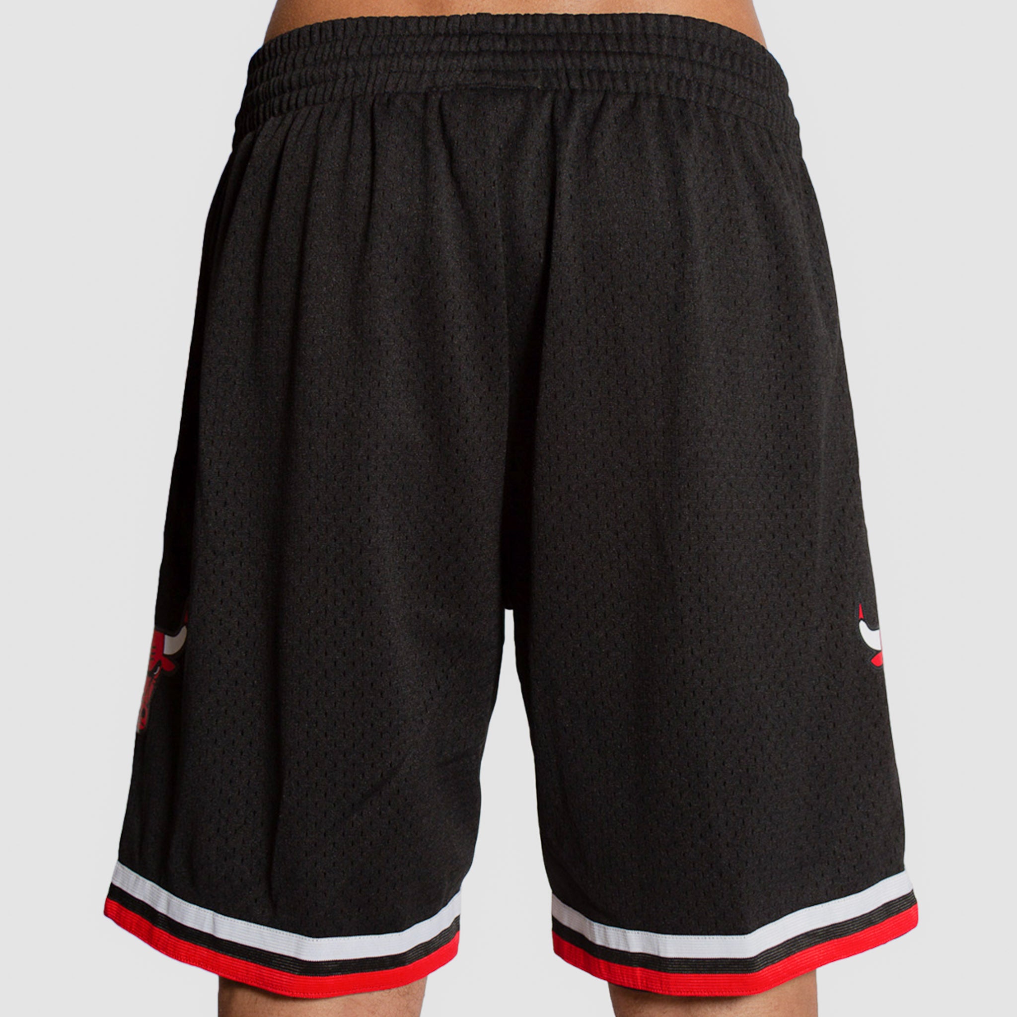 chicago bulls shorts black