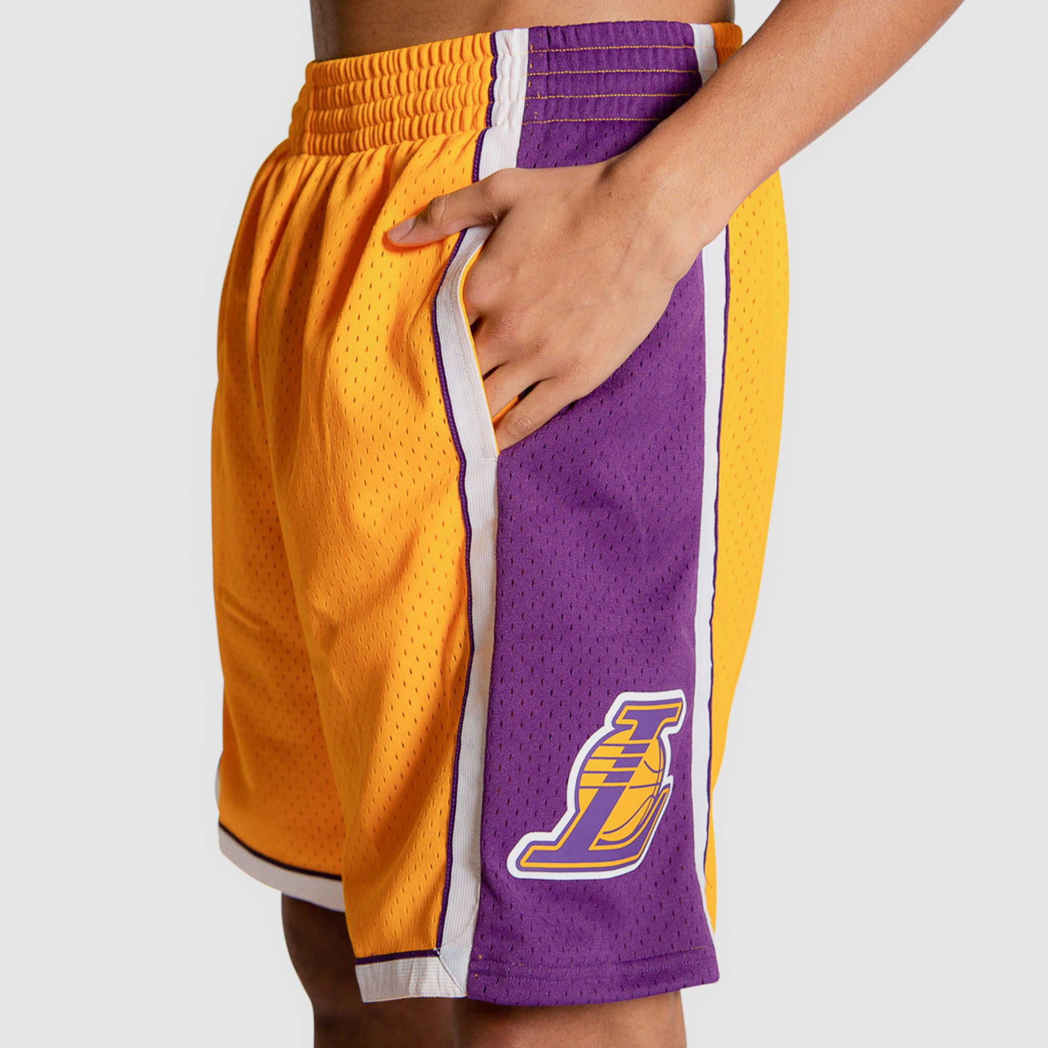 Men's Mitchell & Ness White Los Angeles Lakers 2009/10 Hardwood Classics  Authentic Shorts