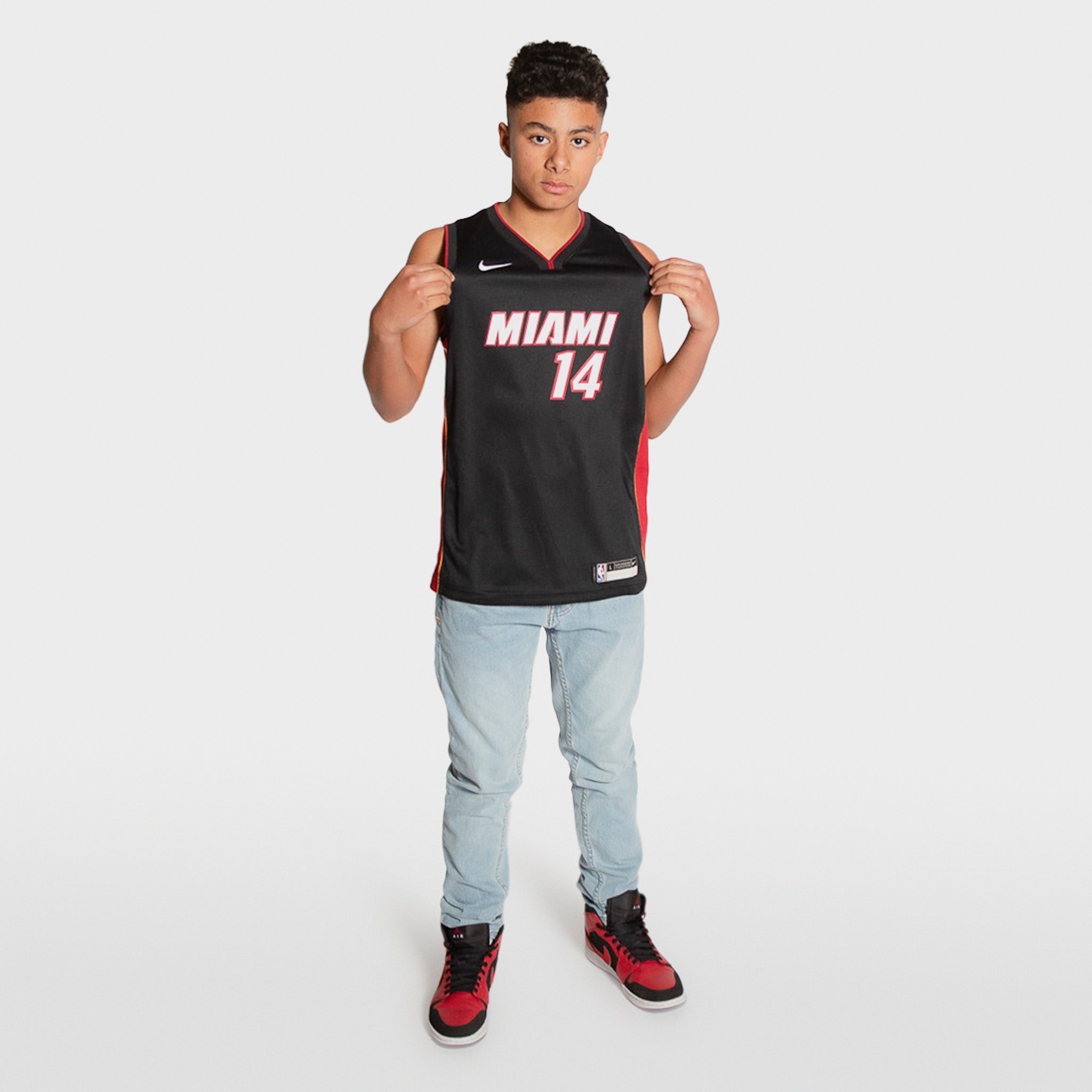 Miami Heat Nike Association Swingman Jersey - Tyler Herro - Youth