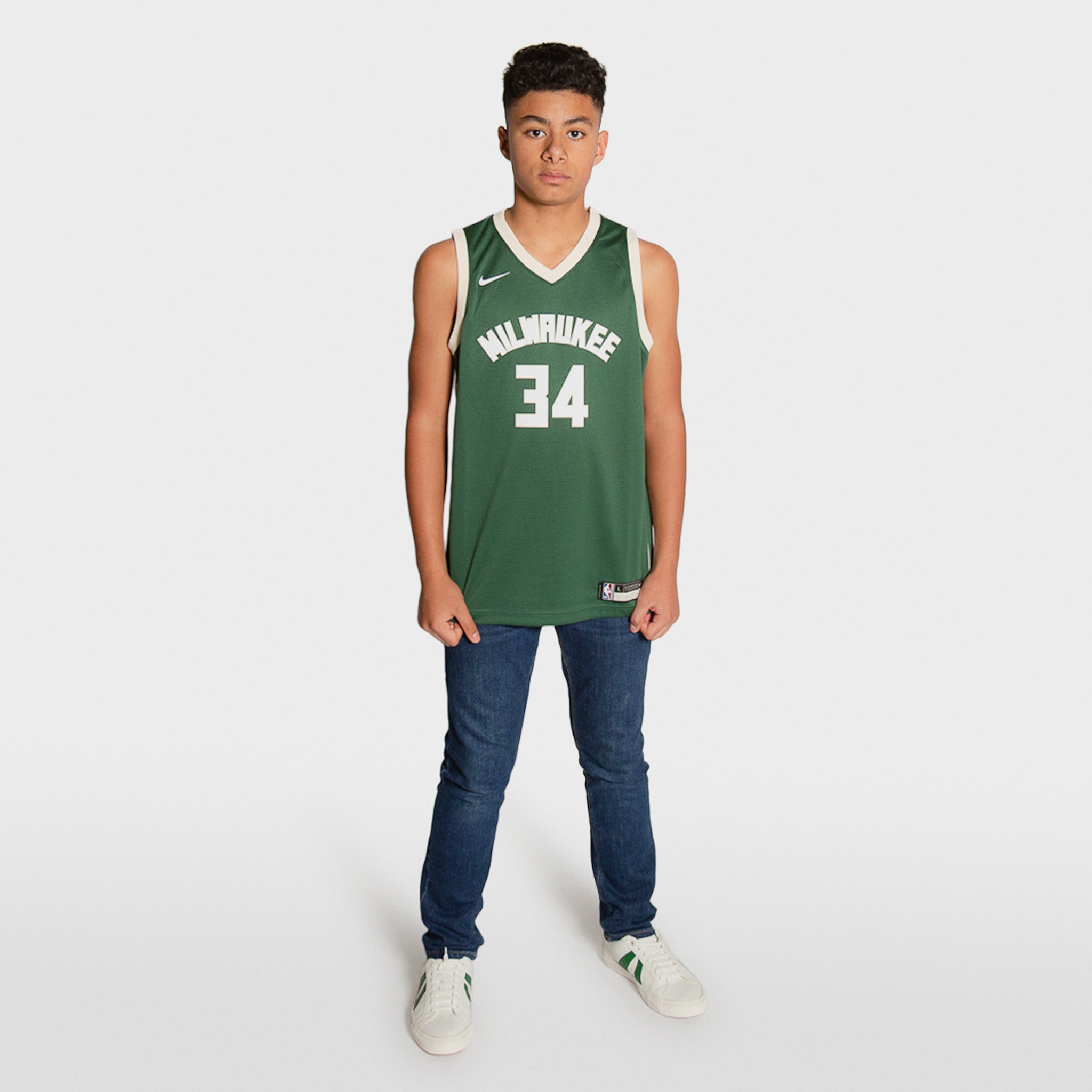 Giannis Antetokounmpo Milwaukee Bucks 2023 Signature t shirt - Limotees