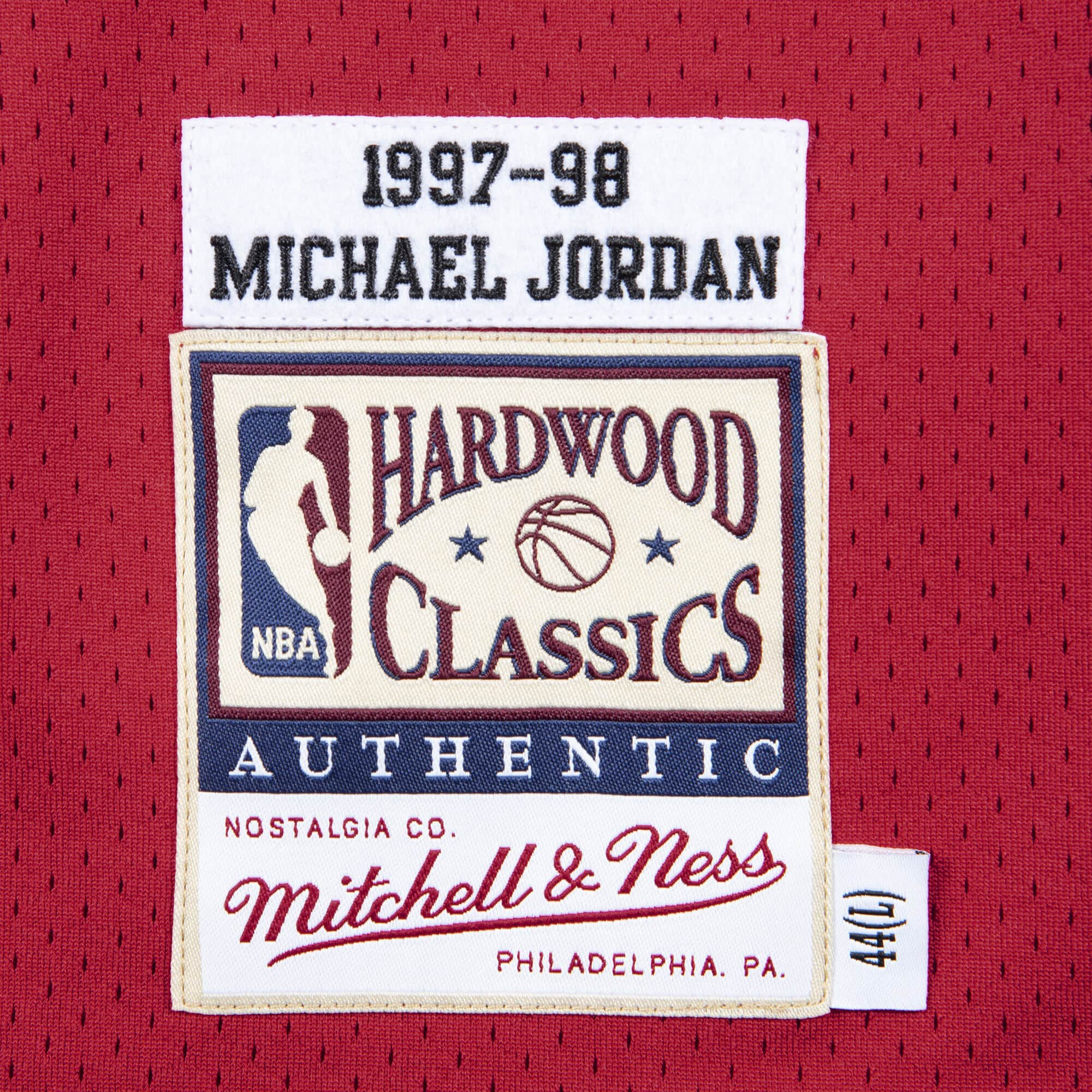 Michael Jordan Chicago Bulls Mitchell & Ness 1997-98 Hardwood Classics  Authentic Player Jersey - Black