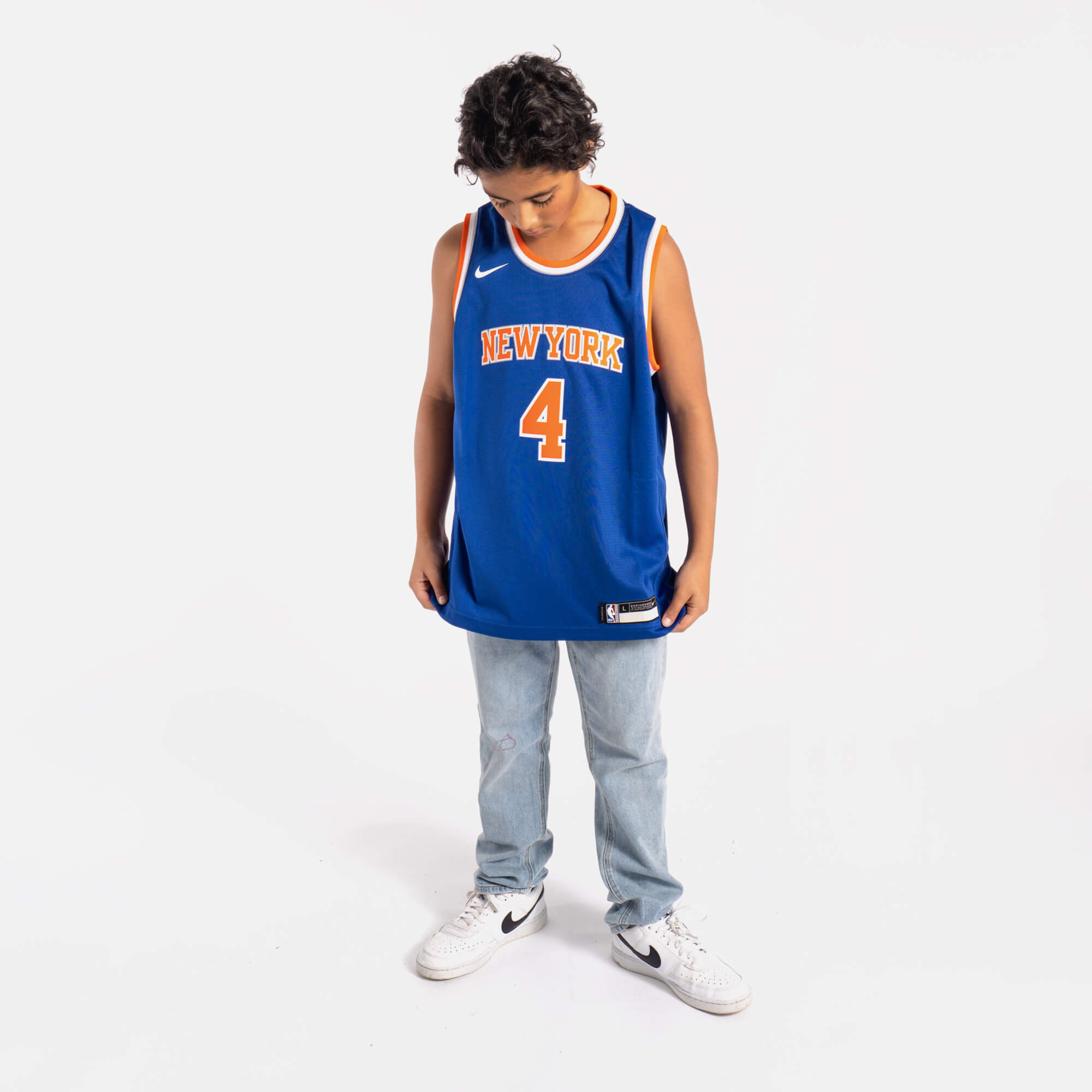 New York Knicks Association Edition 2022/23 Nike Dri-Fit NBA Swingman Jersey - White, XS (36)