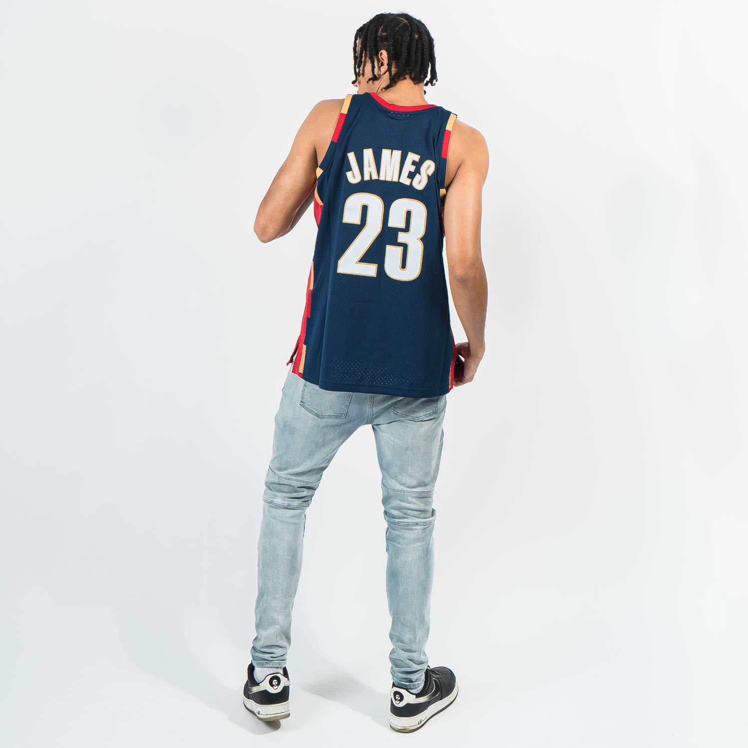 Lebron James- Cleveland Cavaliers Throwback Jersey – Kiwi Jersey Co.