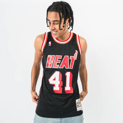 Mitchell & Ness – Tagged 