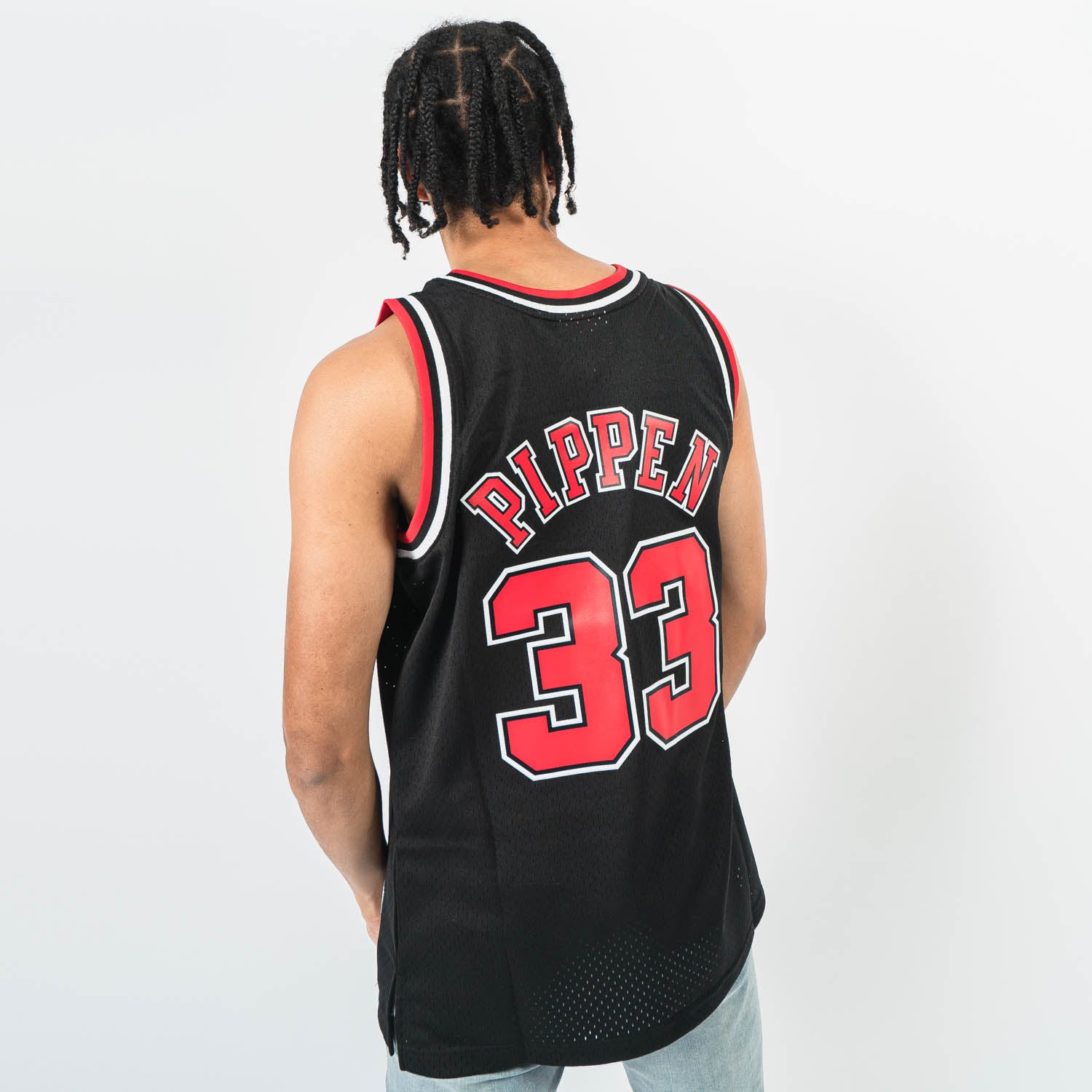 pippen throwback jersey