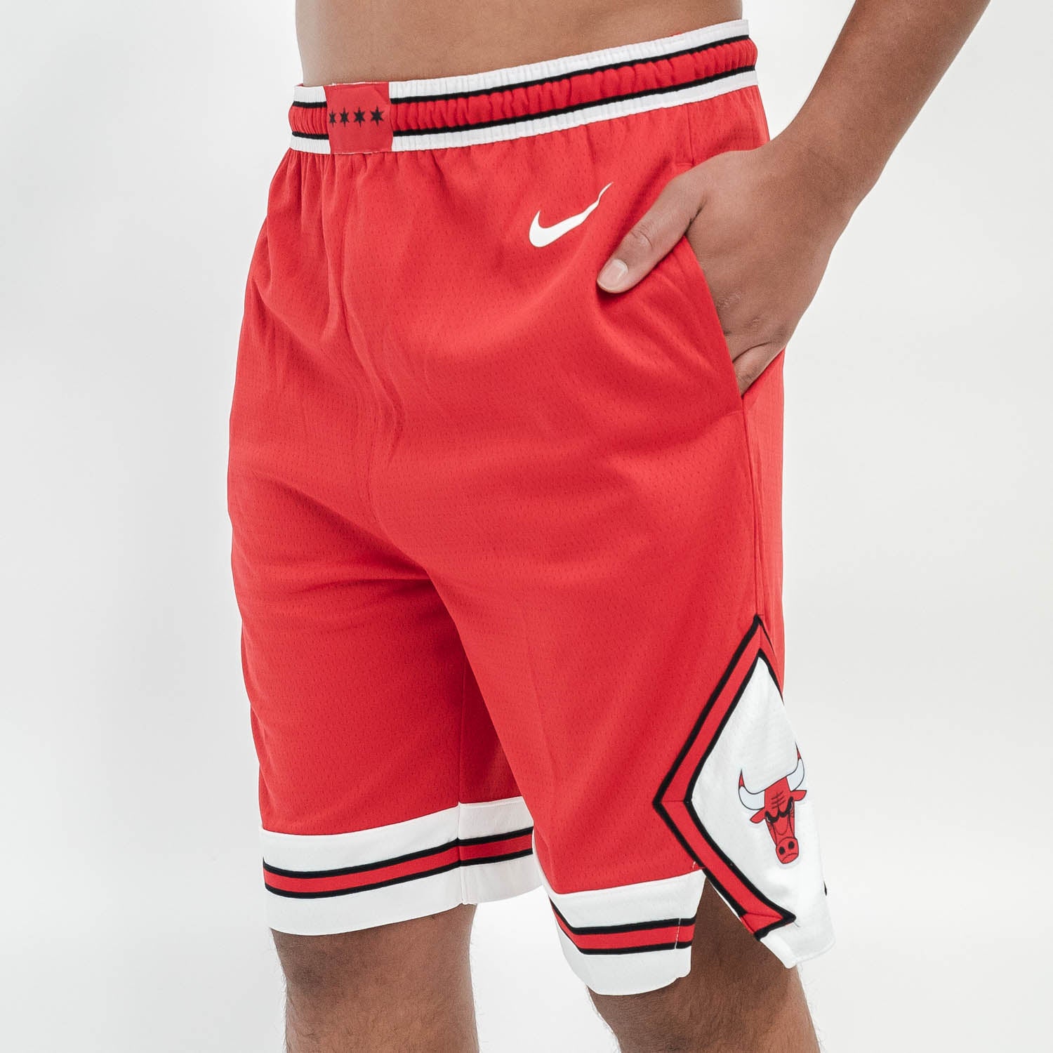 New Era Chicago Bulls NBA Sky Print shorts, black, red and white