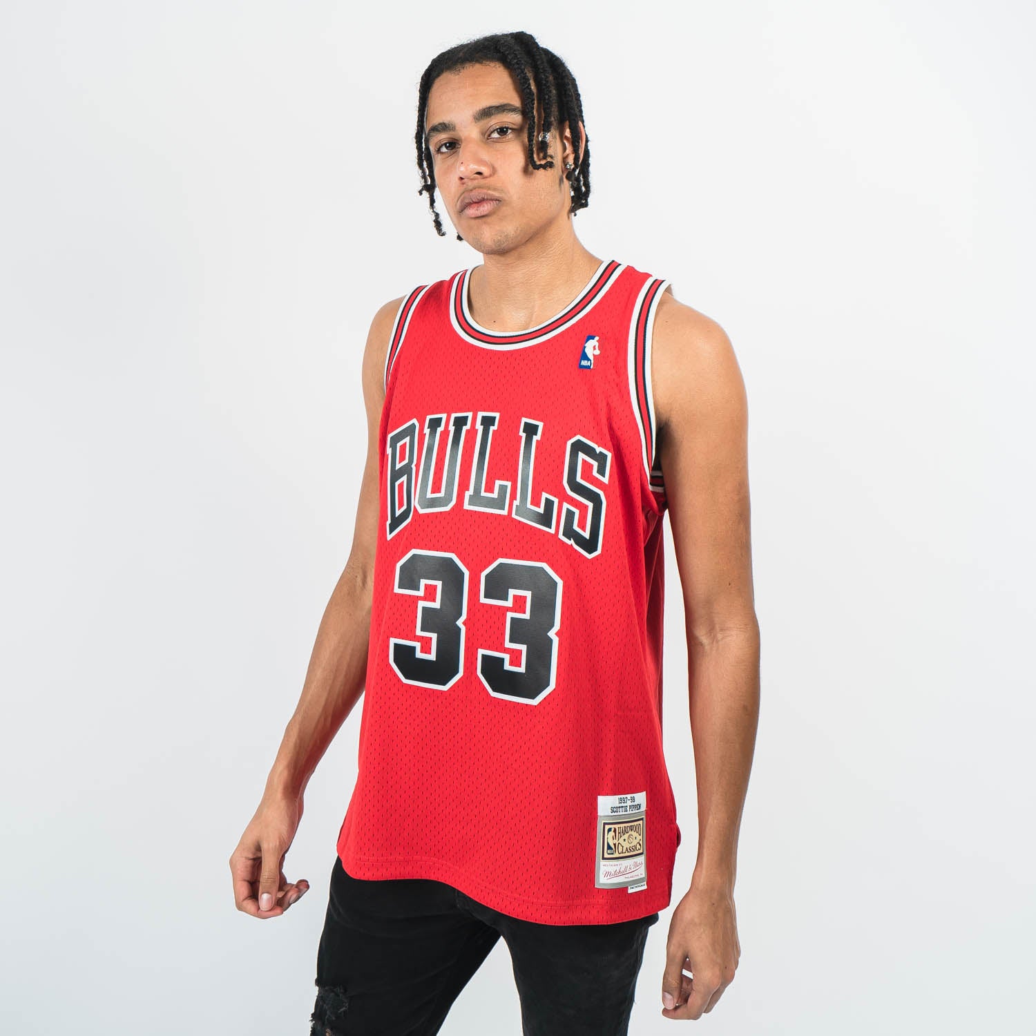 Youth Chicago Bulls Scottie Pippen Mitchell & Ness Red Hardwood Classics Swingman Jersey