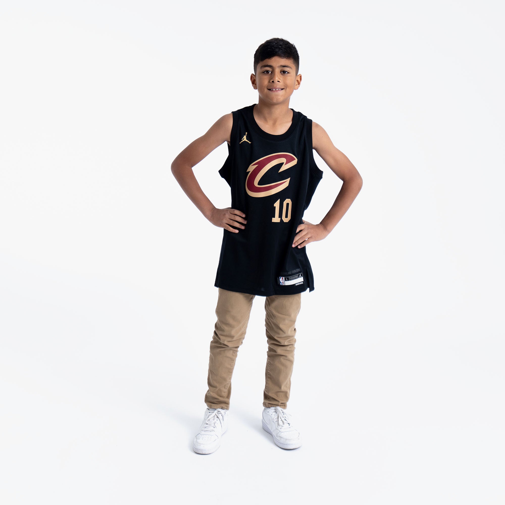 2022-23 Cleveland Cavaliers Garland #10 Jordan Swingman