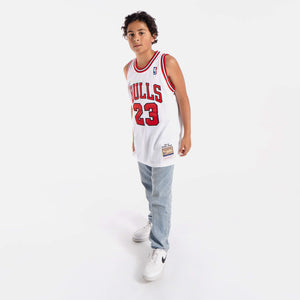 Michael Jordan Youth Chicago Bulls Premium 1997-98 NBA Authentic Jersey