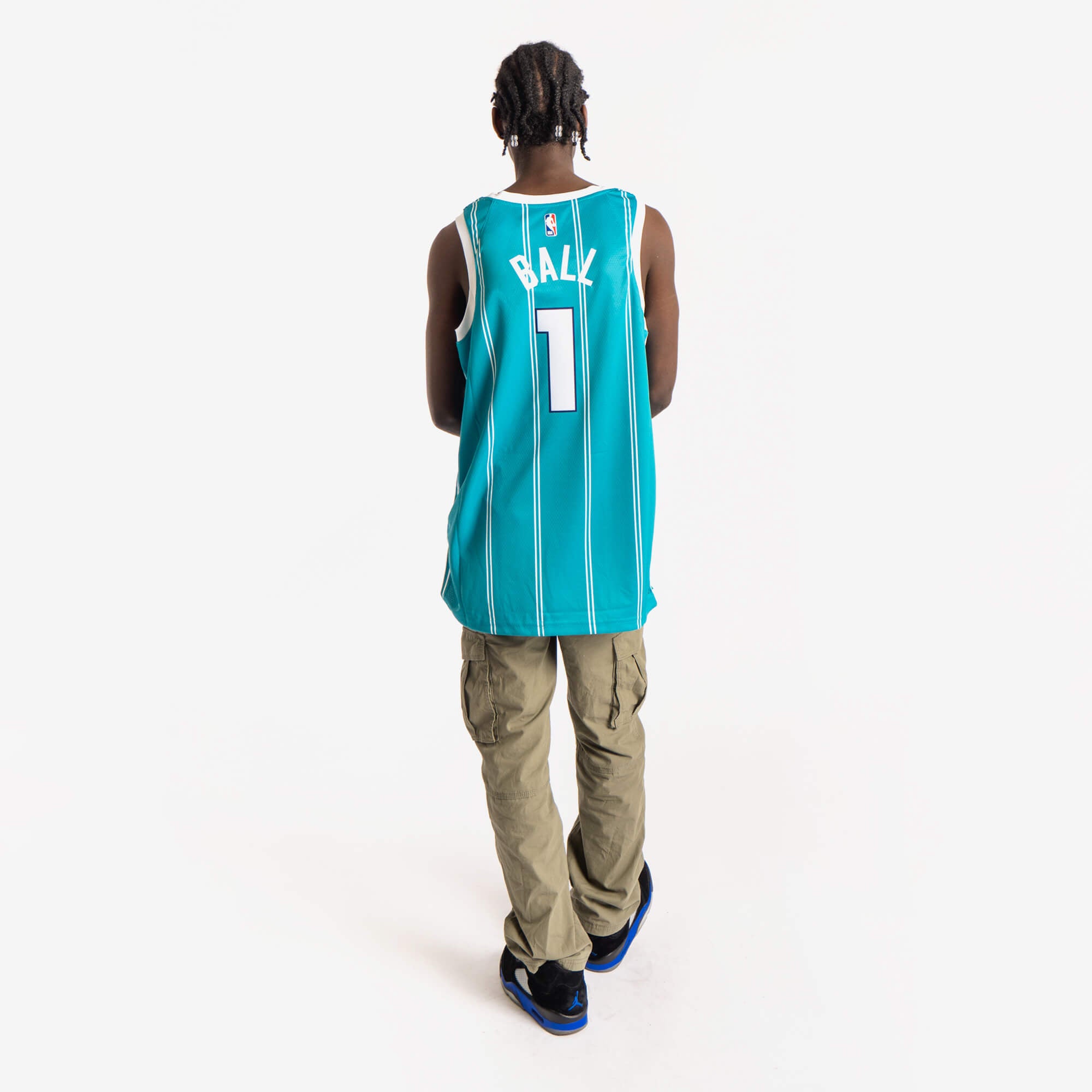 LaMelo Ball Charlotte Hornets 2023 Icon Edition NBA Swingman Jersey –  Basketball Jersey World