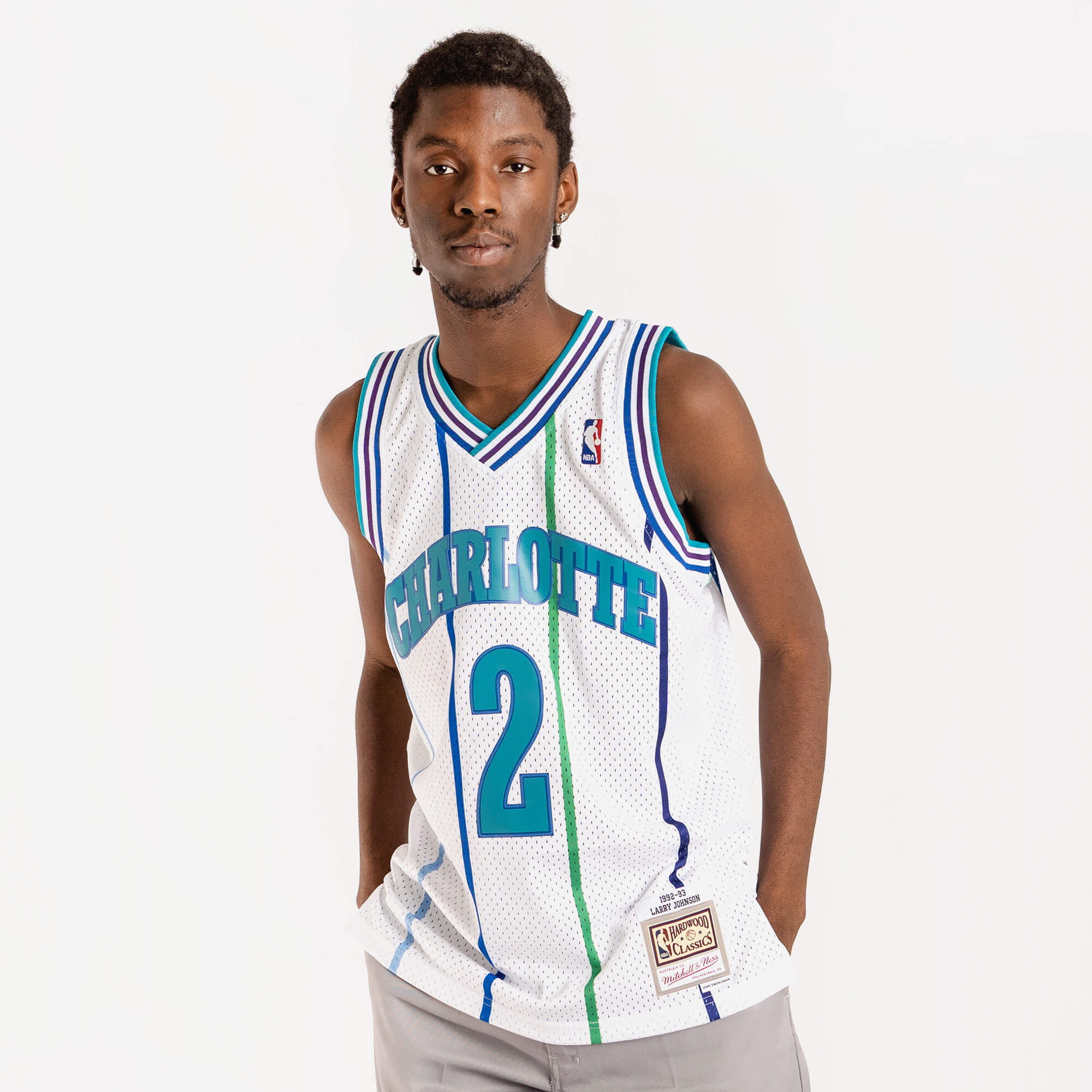 charlotte hornets home jersey