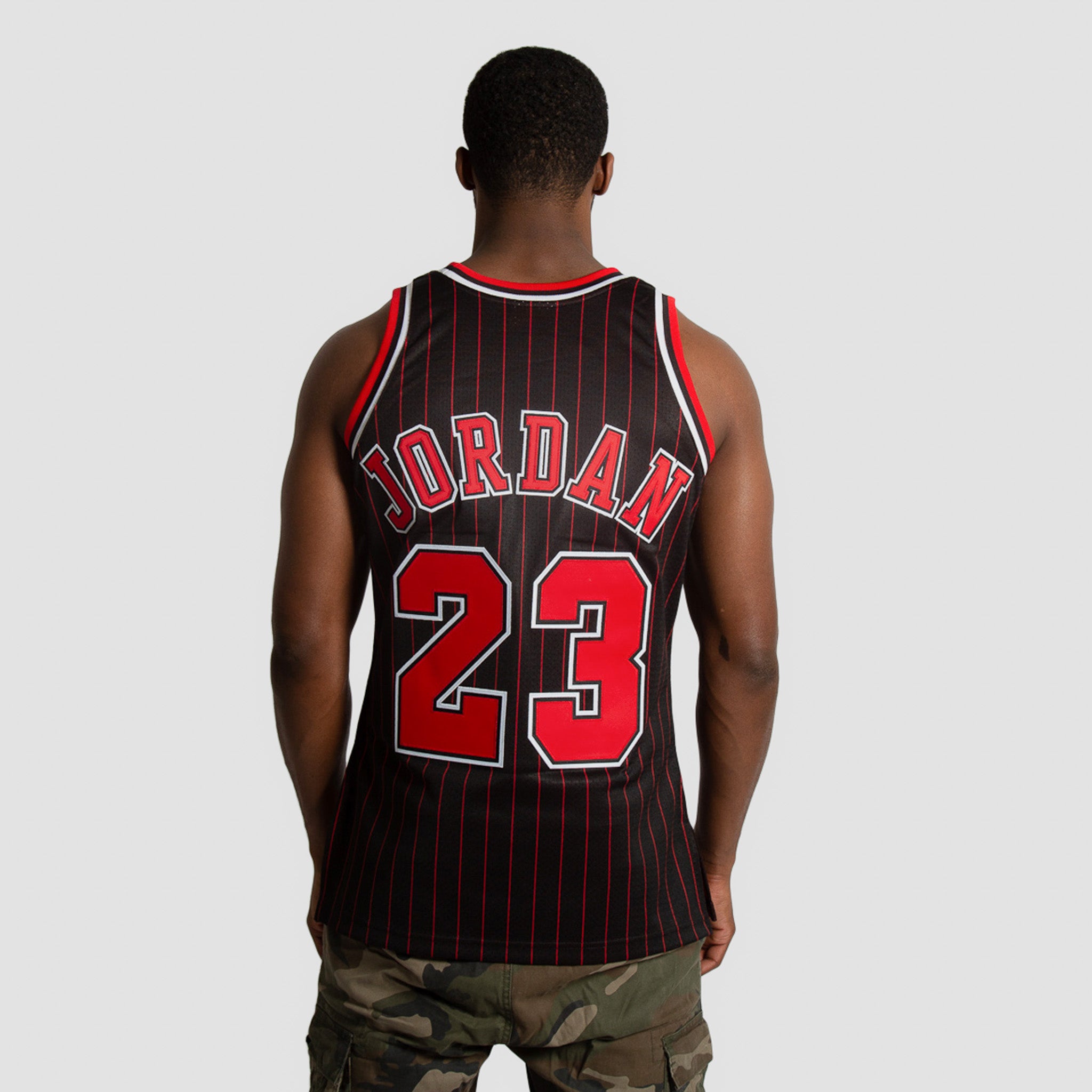 Stitched NBA Chicago Bulls Michael Jordan Jersey Basketball Shorts SIZE  X-Large