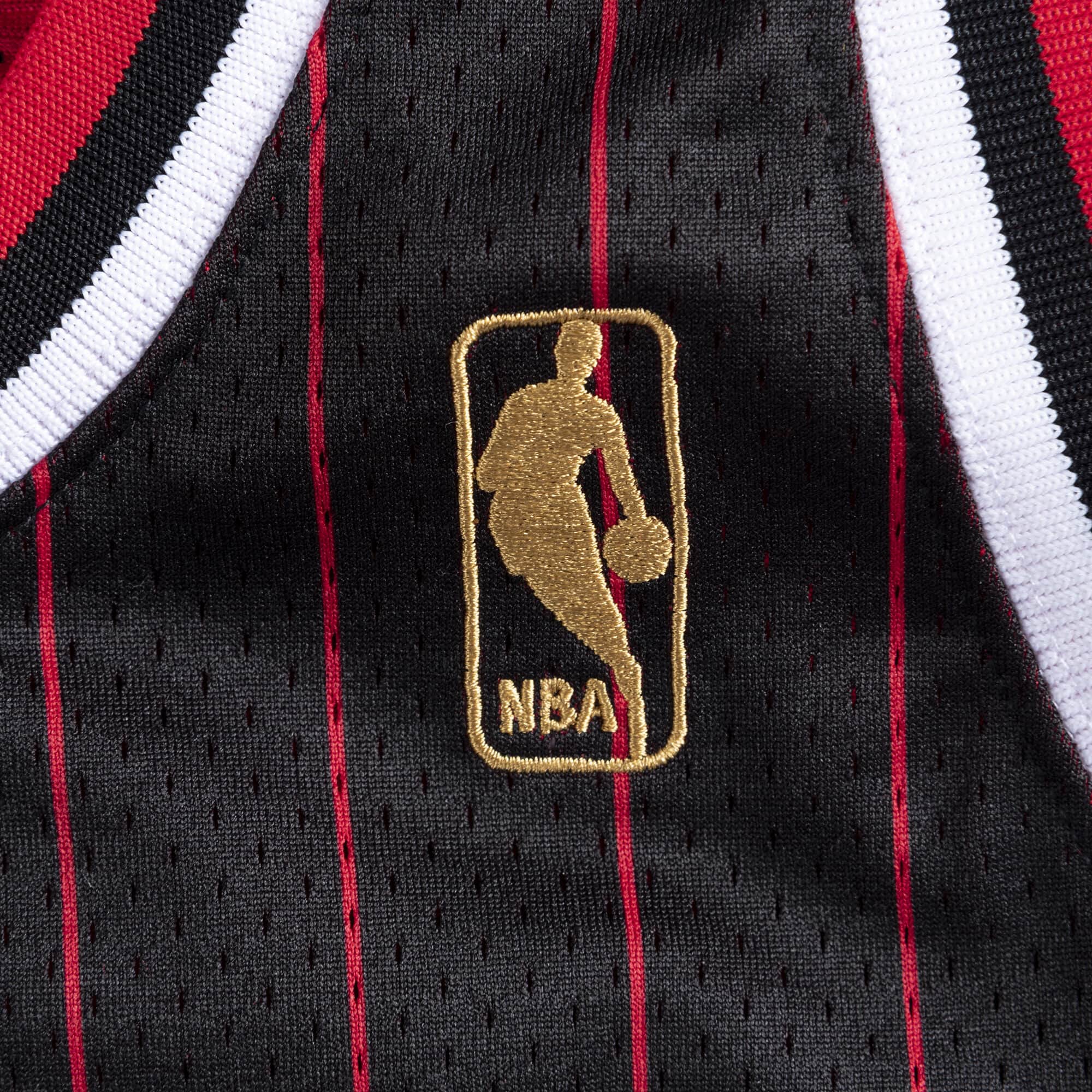 DJK Entertainment  Basketball : Bulls - Michael Jordan Black Pinstripe  Jersey #126 Foot L
